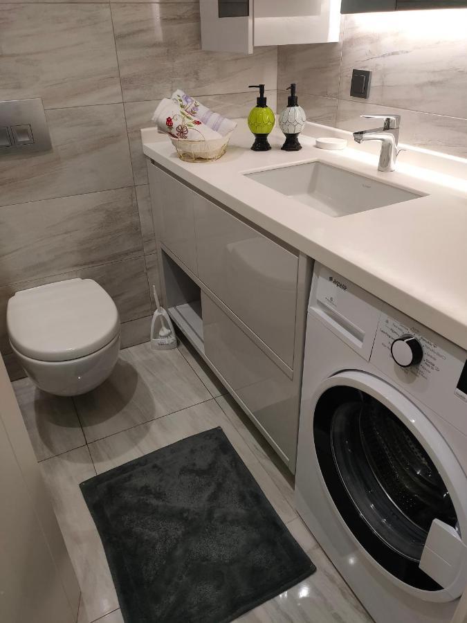 Hotel Luxury Apartment Vip Истанбул Екстериор снимка